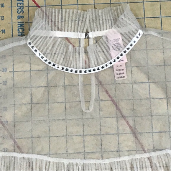 VICTORIA’S SECRET Tulle Lingerie Top in COCONUT! - Picture 6 of 7